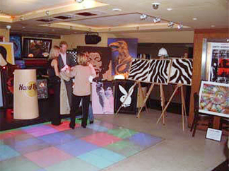 Art Auction 2004